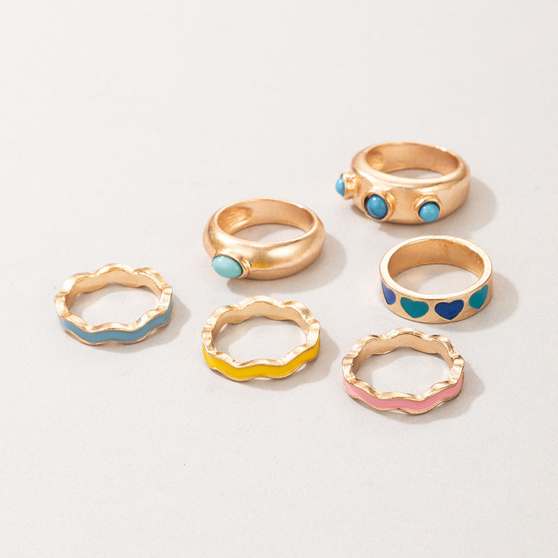 Juego de 6 anillos de aleación de corazón colorido al por mayor